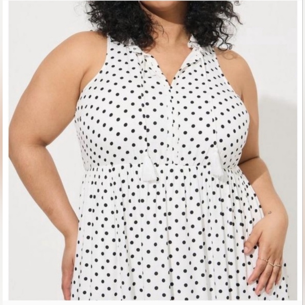 Torrid Black & White Polka Dot Dress - Picture 4 of 8